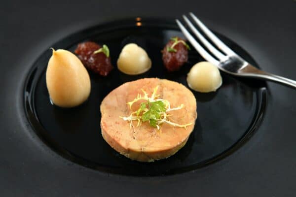 Faire une belle assiette avec du foie gras - Dandy Chic